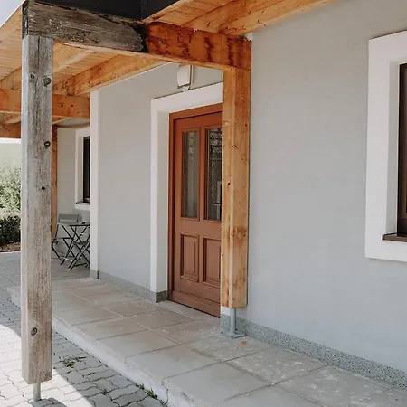 Stoeckelwohnung, Ferien Im Gruenen Apartamento *